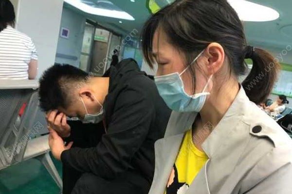 4歲男孩一屁股坐進(jìn)開水桶，全身65%燙傷，燙傷急救處理方法(2)