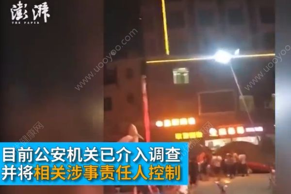 充氣城堡被掀翻，男童當(dāng)場死亡！帶孩子游玩需注意這些(4)