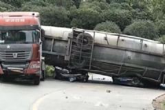 廣東惠州發(fā)生慘烈交通事故 已確認(rèn)9人遇難，躲避大車技巧[多圖]