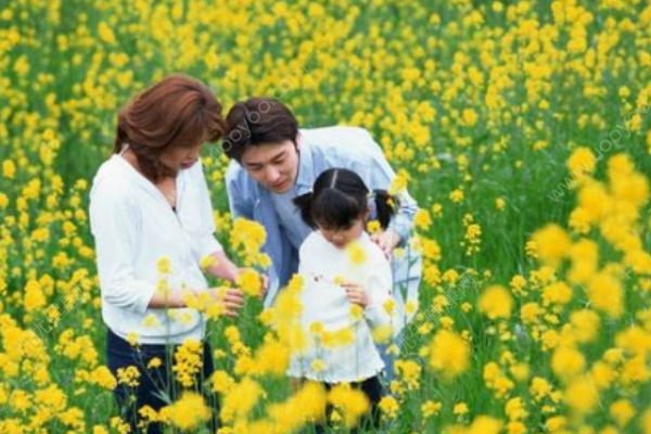 春暖花開(kāi)惱人的過(guò)敏性鼻炎怎么治療？過(guò)敏性鼻炎如何預(yù)防？(1)