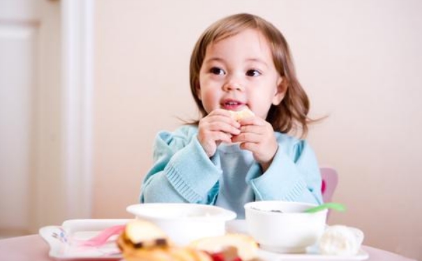 孩子吃飯不長肉是怎么回事？孩子吃飯不長肉的原因(1)