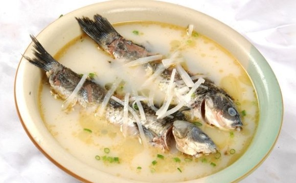 鯽魚營養(yǎng)價值有哪些？鯽魚湯有哪些營養(yǎng)價值？(1)