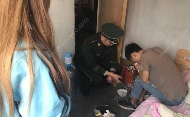 小伙沉迷游戲女友要分手，他割腕以自殺相逼(3)