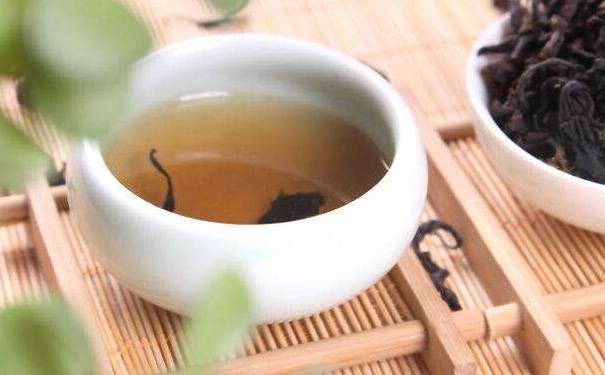 電腦族適合喝什么養(yǎng)生明目茶？電腦族喝的養(yǎng)生茶(1)