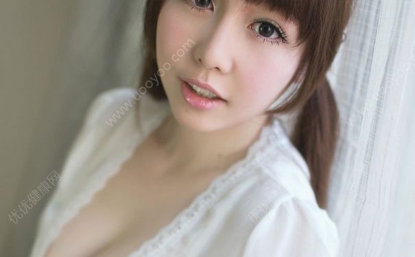 女孩胸部發(fā)育需要什么營養(yǎng)？女生乳房發(fā)育吃什么好？(3)