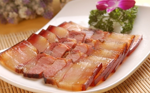 哪些食物吃了有危險(xiǎn)？哪些常見食物不能經(jīng)常吃？(1)