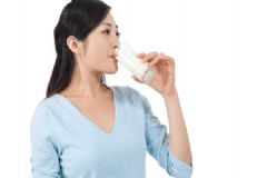 豆奶和牛奶能同飲嗎？豆奶和牛奶可以一起喝嗎？[多圖]