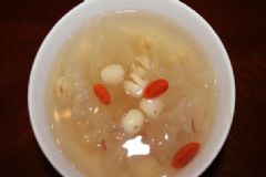 老年人養(yǎng)生的食譜有哪些？老年人吃什么食物養(yǎng)生呢？[圖]