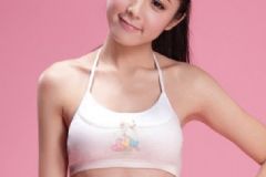 16歲女孩的乳房發(fā)育的怎么樣？16歲女生的胸是什么樣的？[圖]