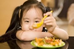 怎樣糾正孩子挑食習(xí)慣？孩子挑食偏食如何糾正？[圖]