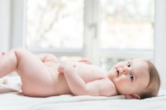 母乳性腹瀉的寶寶怎么改善？寶寶喝母乳拉肚子怎么辦？[圖]