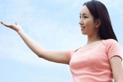 女性生理期吃什么排毒？女人吃什么排毒養(yǎng)顏？[圖]