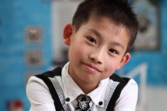 10歲男孩身高體重標(biāo)準(zhǔn)是多少？10歲男孩正常身高體重是多少？[多圖]