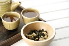 菊花茶泡了為什么會(huì)變綠？菊花泡了為什么會(huì)變綠？[多圖]